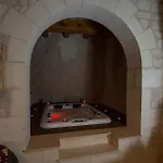 펜션 Troglodyte A 15 Min Du Futuroscope 조네이클랑