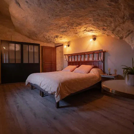 Troglodyte A 15 Min Du Futuroscope Ferienhaus